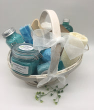 Load image into Gallery viewer, Jasmine Woodchip Basket Set