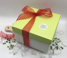 Load image into Gallery viewer, Mermaid Soap Jasmine Loaf Cutting Set