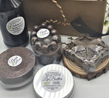 Load image into Gallery viewer, Cedarwood Men's Shower Box