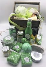 Load image into Gallery viewer, Deluxe Eucalyptus Spa Crate