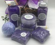 Load image into Gallery viewer, Lavender Wire Basket