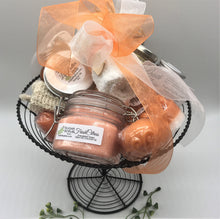 Load image into Gallery viewer, Citrus Wire Cone