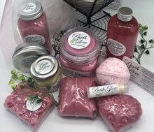 Load image into Gallery viewer, Martini Basket (Grapefruit)