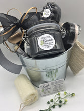 Load image into Gallery viewer, Graphite Men's Bucket Shower Set