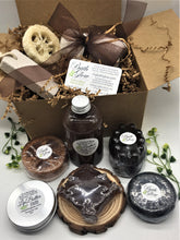 Load image into Gallery viewer, Leather Shower Box Set