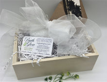 Load image into Gallery viewer, Linen Wood Box Set