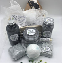 Load image into Gallery viewer, Wood Box Set (Linen)