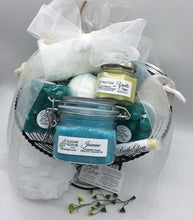 Load image into Gallery viewer, Martini Basket (Jasmine)