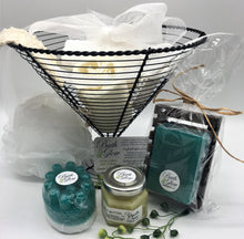 Load image into Gallery viewer, Martini Basket (Jasmine)