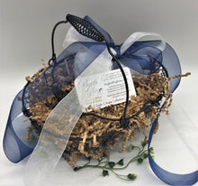 Load image into Gallery viewer, Sea Salt Wire Basket