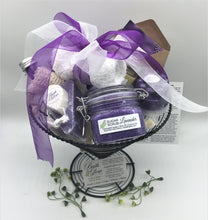 Load image into Gallery viewer, Lavender Wire Cone