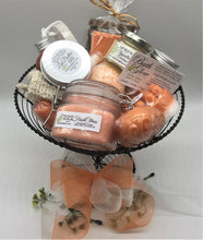 Load image into Gallery viewer, Citrus Wire Cone