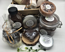 Load image into Gallery viewer, Leather Men's Crate Shower Set