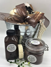 Load image into Gallery viewer, Leather Bucket Shower Set