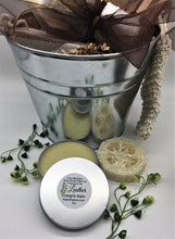 Load image into Gallery viewer, Leather Bucket Shower Set