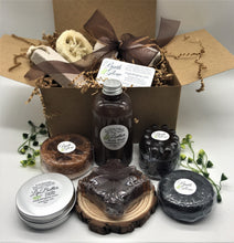 Load image into Gallery viewer, Leather Men's Shower Box Set