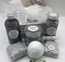 Load image into Gallery viewer, Wood Box Set (Linen)