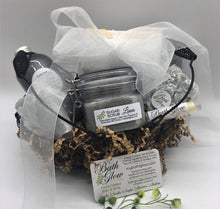 Load image into Gallery viewer, Linen Wire Basket