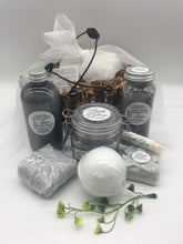 Load image into Gallery viewer, Wire Basket (Linen)