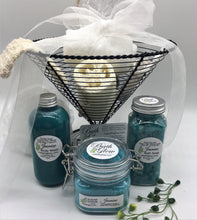 Load image into Gallery viewer, Martini Basket (Jasmine)