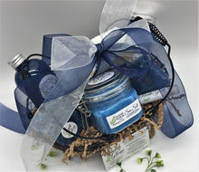 Load image into Gallery viewer, Sea Salt Wire Basket