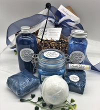 Load image into Gallery viewer, Sea Salt Wire Basket