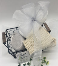 Load image into Gallery viewer, Linen Wire Basket Set